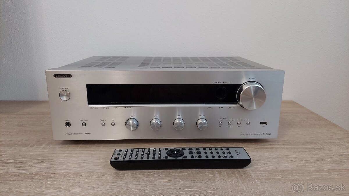 Stereo receiver Onkyo TX 8050
