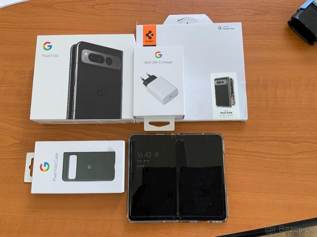 Google pixel fold
