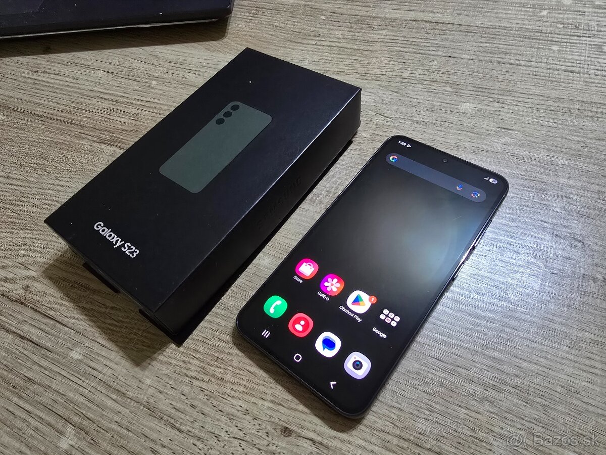 Samsung s23 5g v super stave nema skoro ziadne znamky pouziv