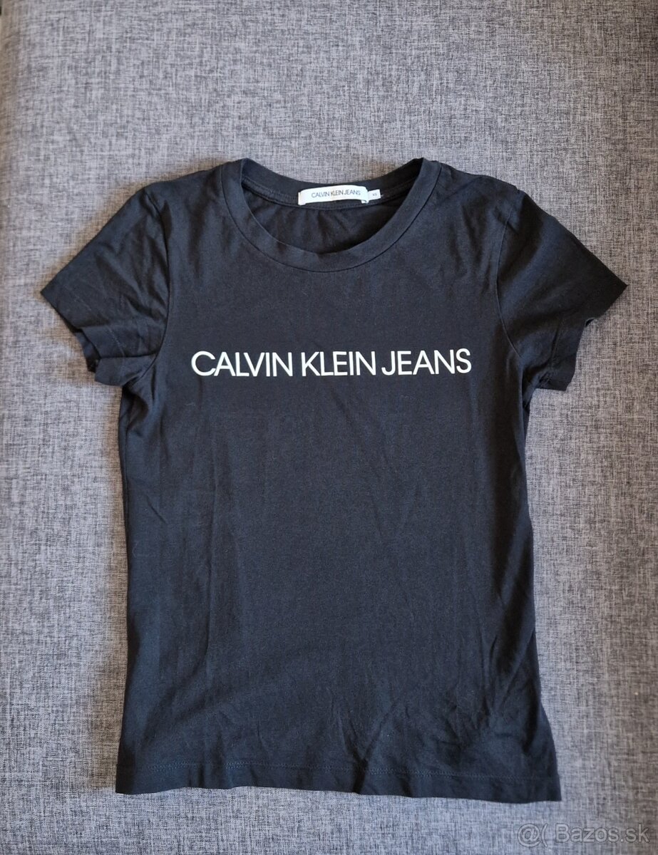 Damske cierne tricko calvin klein XS