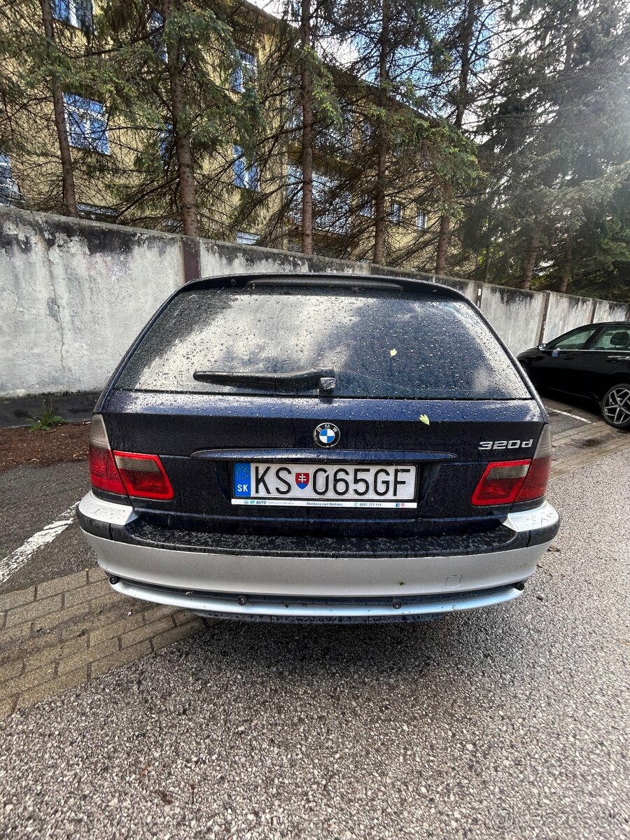 Rozpredam bmw e46 orient blau