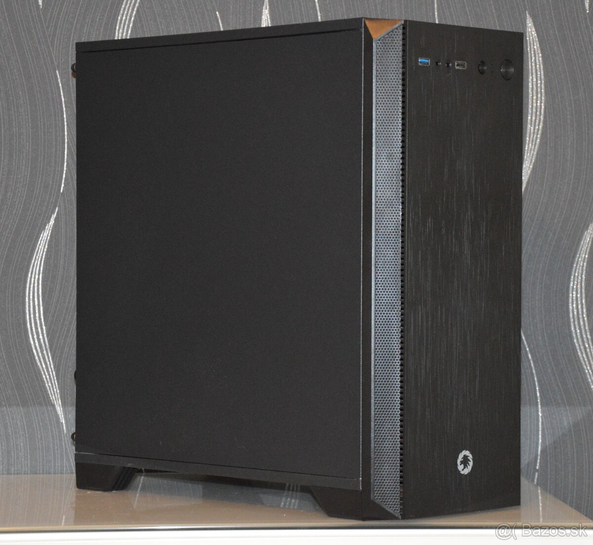 PC – I3 9100F, GTX 1650, 16GB RAM, SSD 250GB, HDD