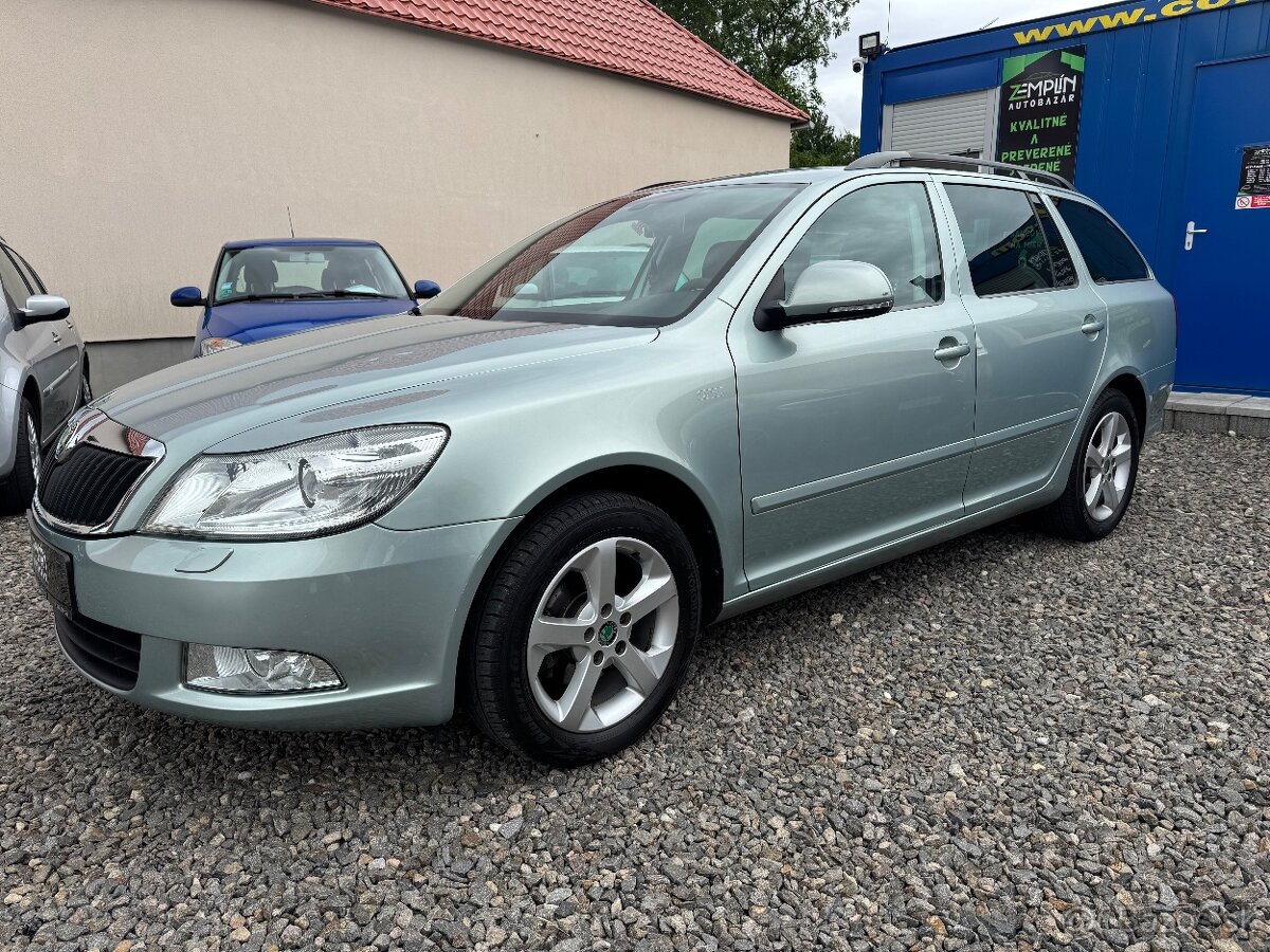 ŠKODA OCTAVIA 2 COMBI FACELIFT 1.2 TSI 77KW FAMYLI