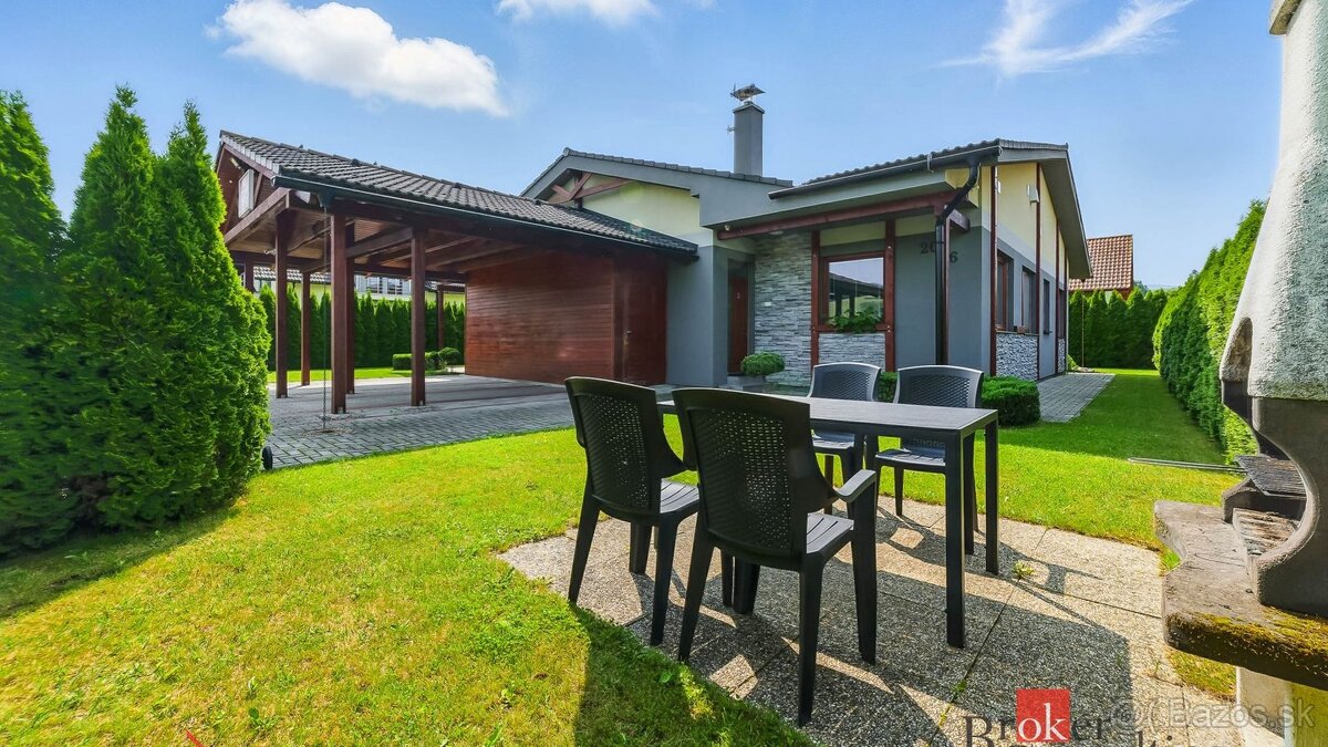 BEŠEŇOVÁ / Predaj apartmánového domu / 4 samostatné jednotky