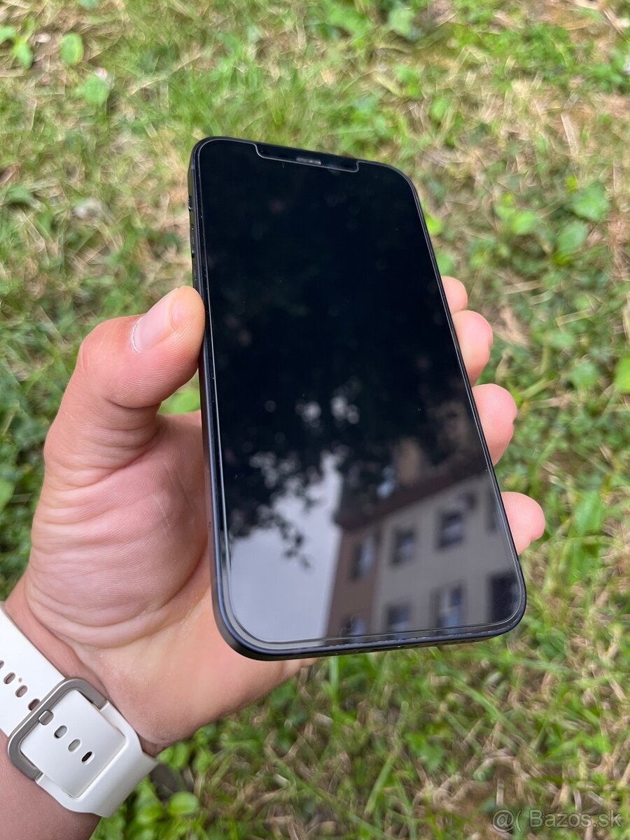 Predám Iphone 12 64GB