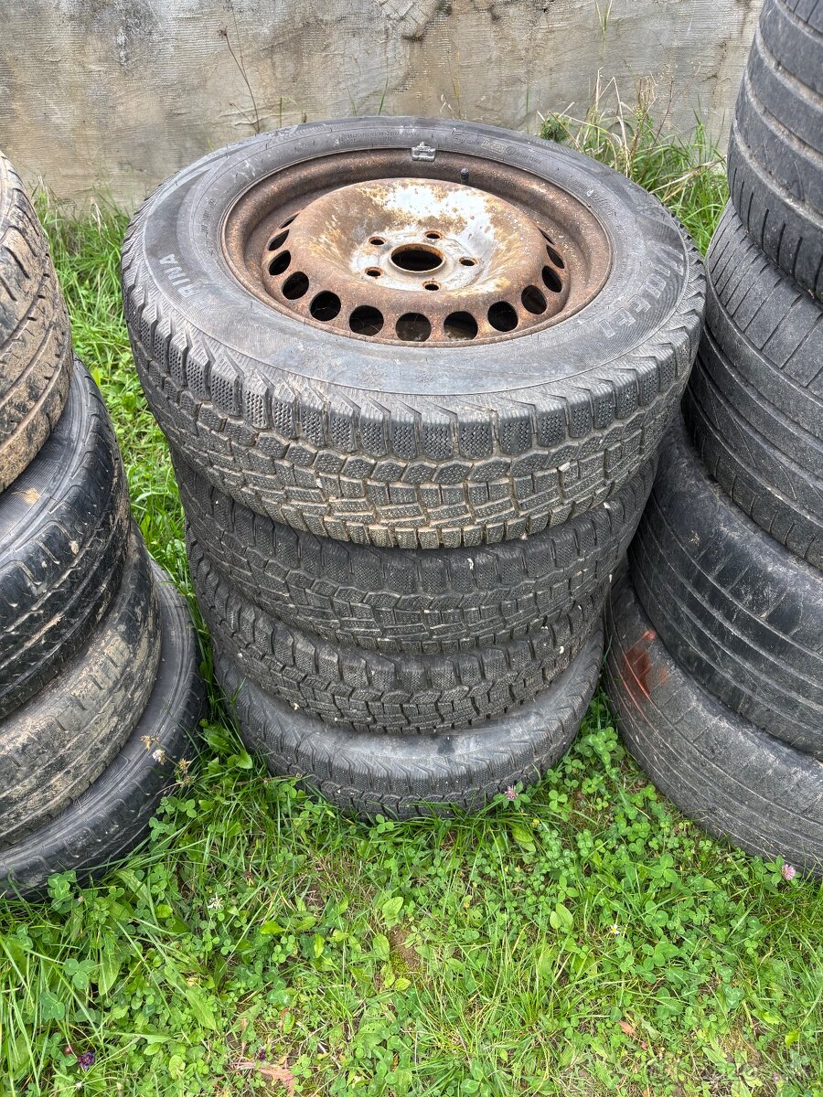Zimné pneumatiky na diskoch 5x112 195/65 r15