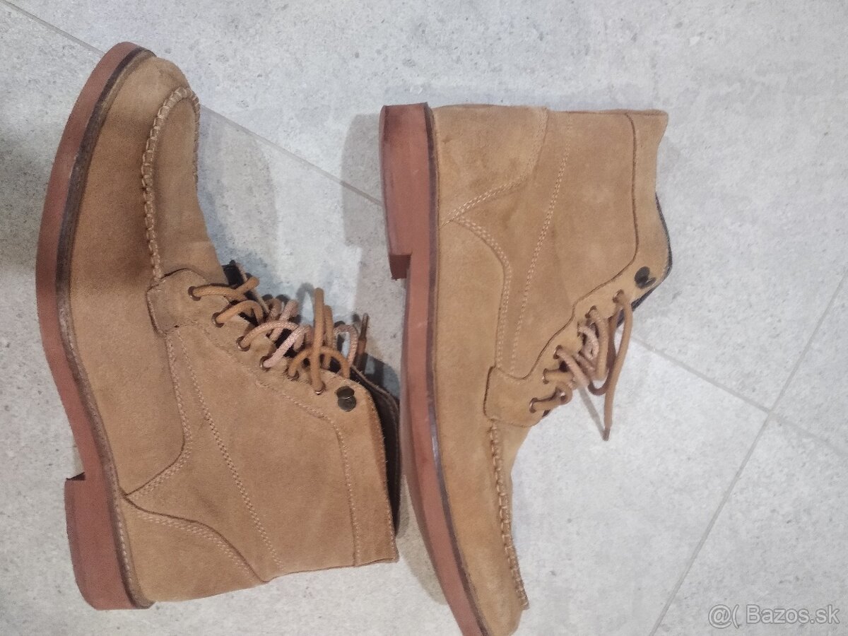 Pánske kožené kotníkové topánky c.44