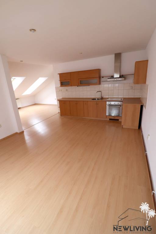 PRENÁJOM: 2 izbový byt Vrbové