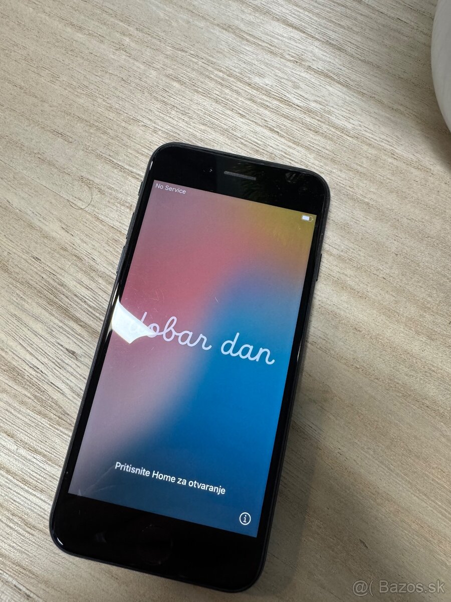 iPhone SE 2020 – 128 GB 88%