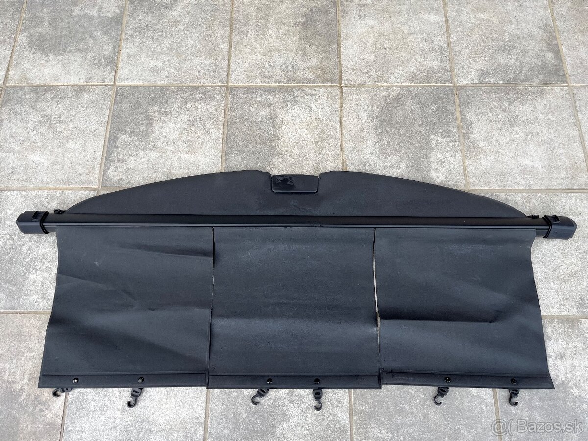 Toyota Corolla Verso Roleta/Kryt