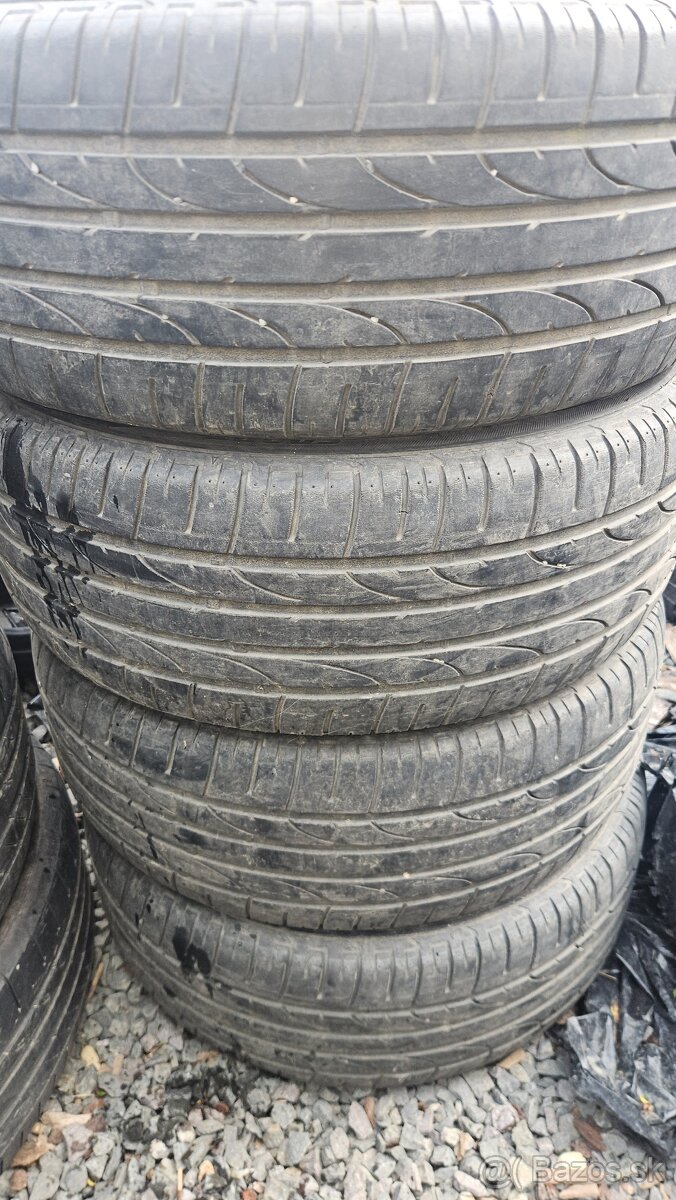 Letne pneu 235/55 r17 99v