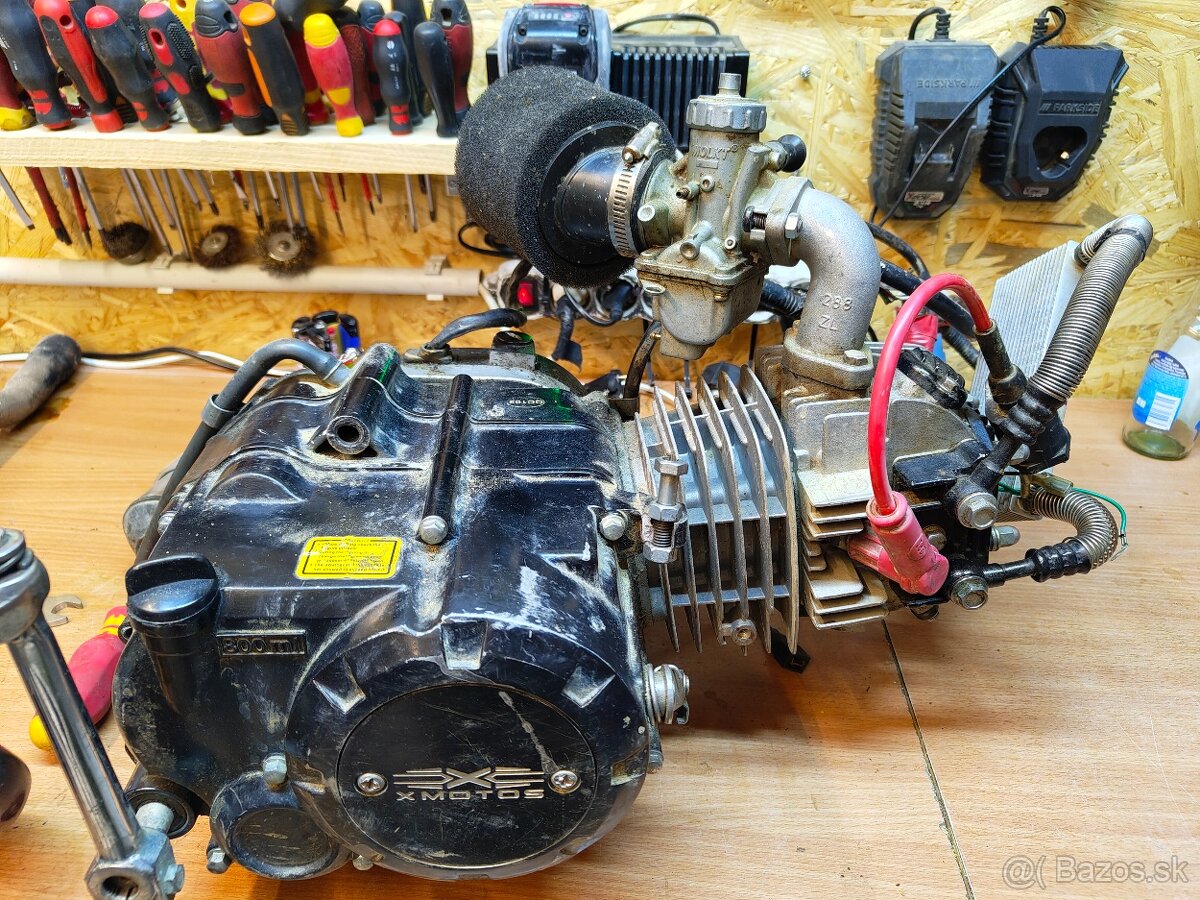Motor pitbike 140