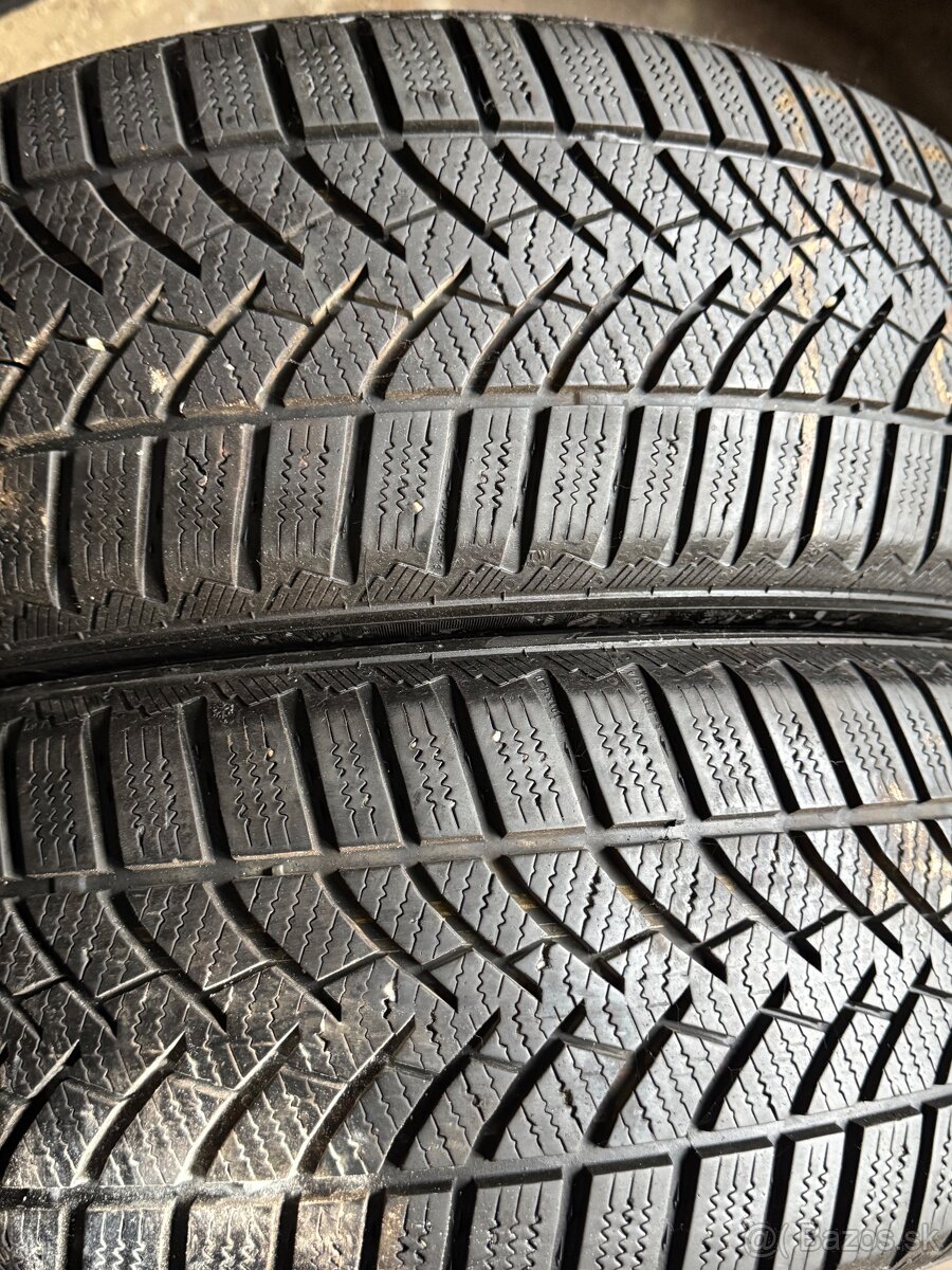 205/55R17
