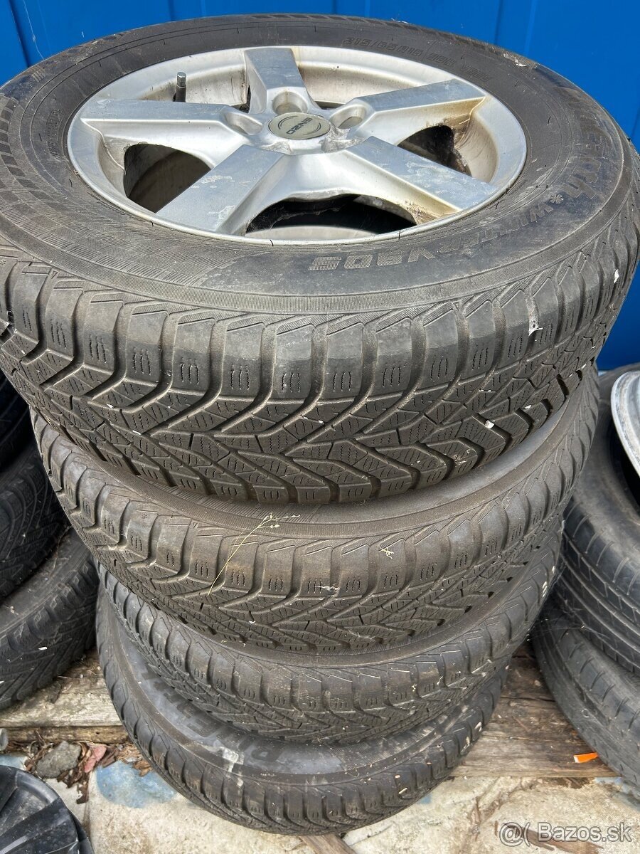 Predám alu s pneu na Nissan Xtrail 5x114,3