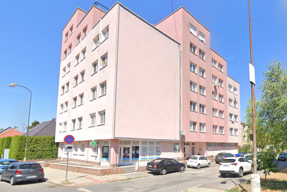 Kancelárske priestory + PARKOVANIE