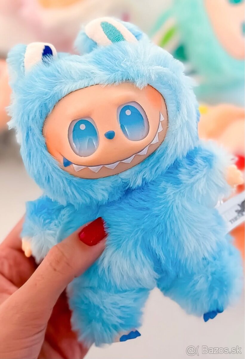 Labubu Biginto Energy modra farba