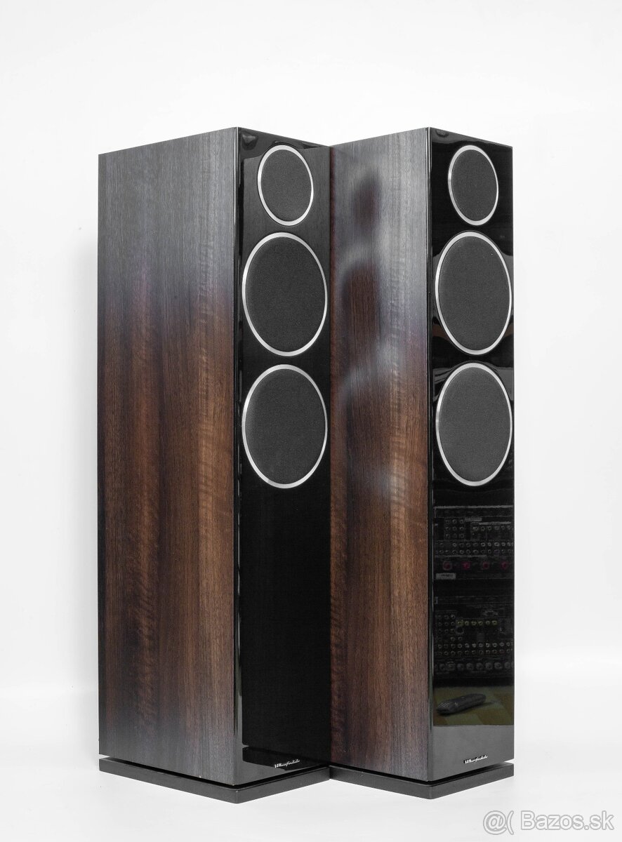 Wharfedale Diamond 230