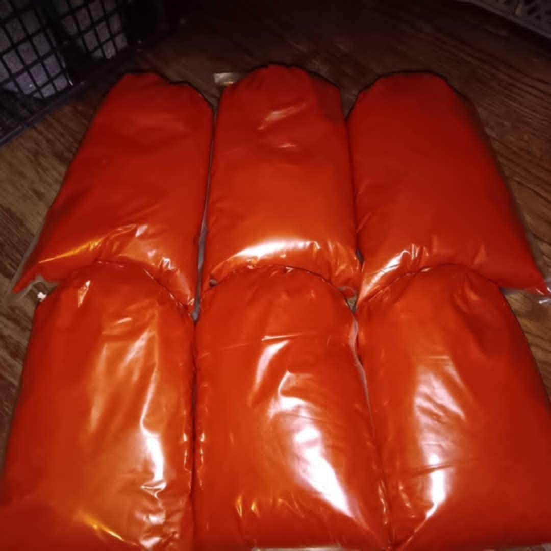 Ponúkame na predaj kvalitnú domácu mletú červenú papriku