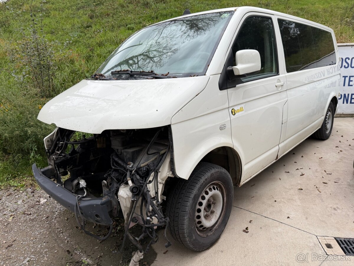 Predám - rozpredám VW T5 , DSG, verzia LONG, ťažné 2500 kg