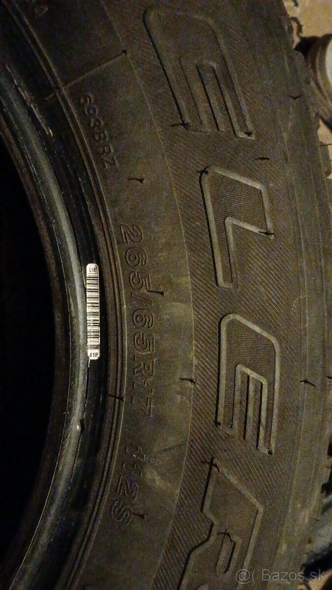 Gumy265/65 R 17