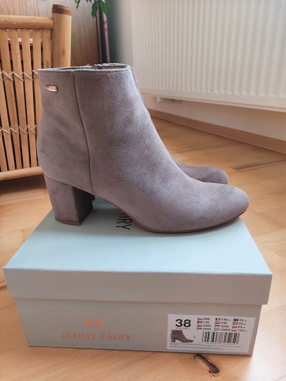 Prechodne cizmicky 38 - CCC