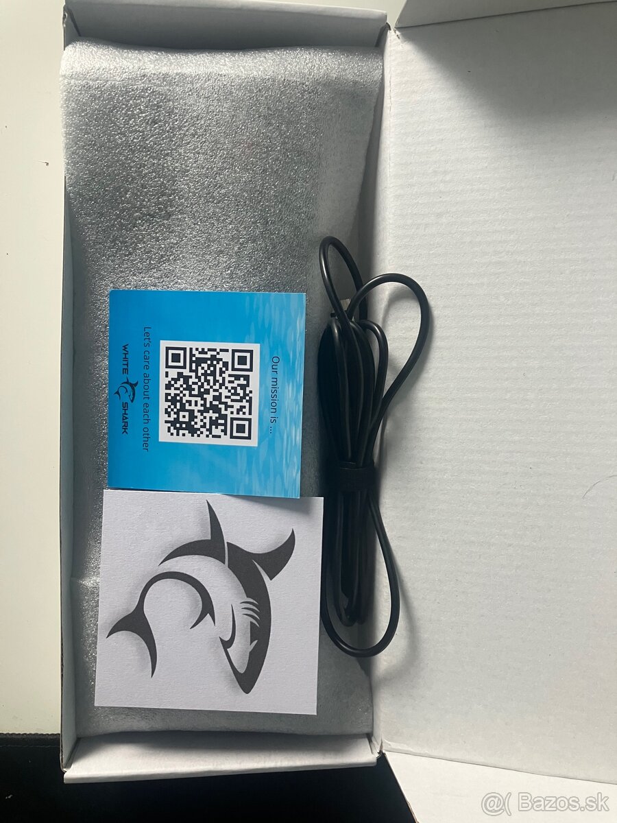 White Shark Ashiko GK-2202 Red Switch