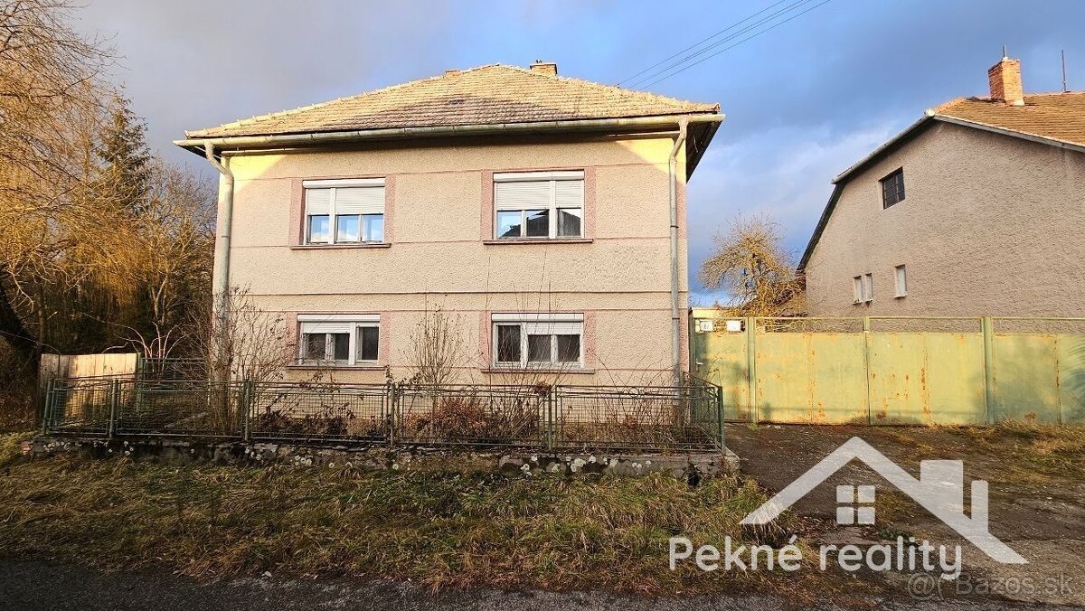Predaj 5 izbového rodinného domu v obci Očová