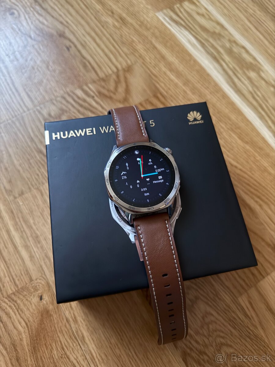 Huawei Watch GT5, v záruke, vynikajúci stav