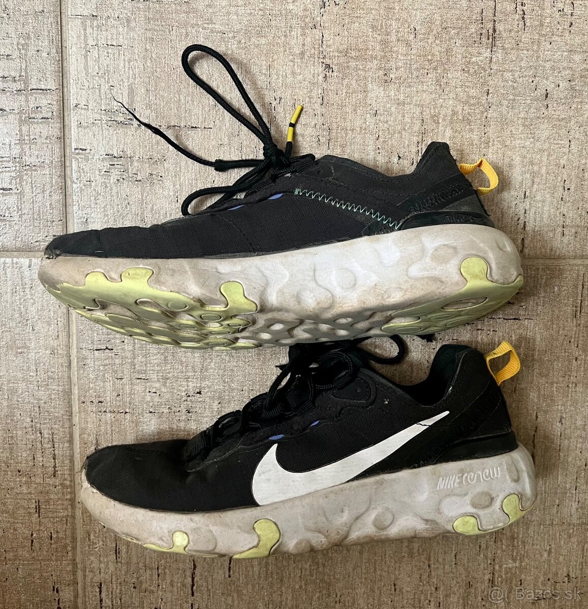 Tenisky NIKE RENEW velkost 36