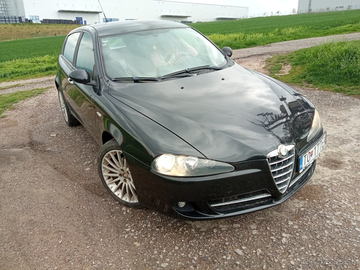 Predám Alfa Romeo 147 1.6 benzín 77kw r.v.2008