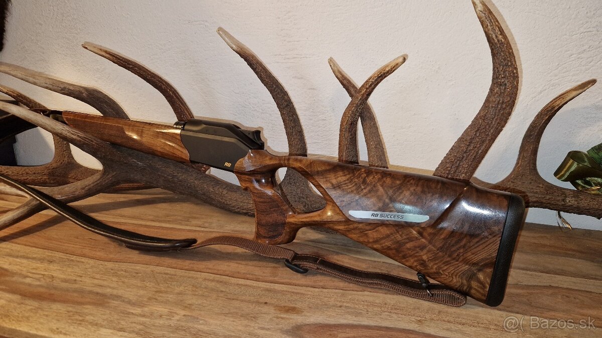 Blaser R8