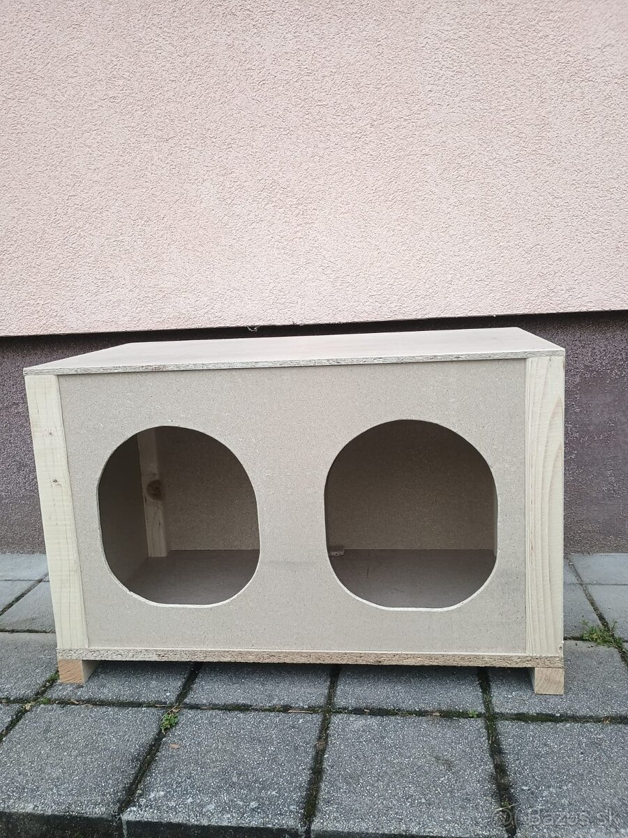 Znáškove hniezda