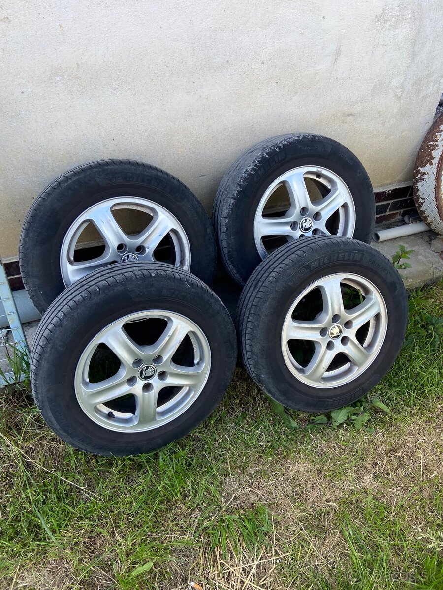 Letné pneumatiky Michelin s diskami