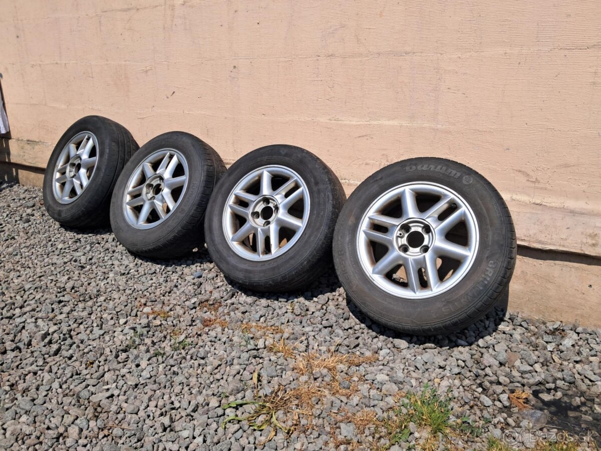 Elektróny 4x108 r15