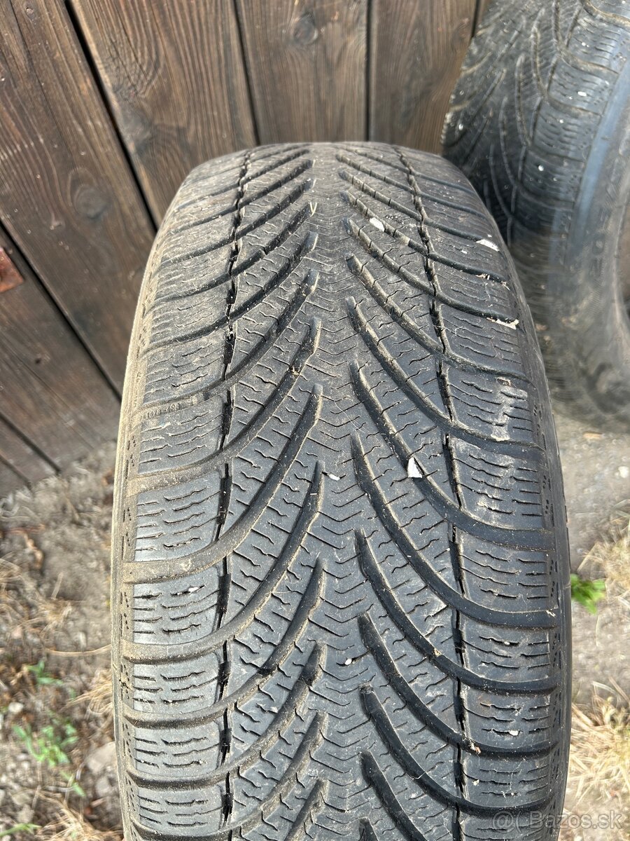 Zimné pneumatiky 205/60/R16