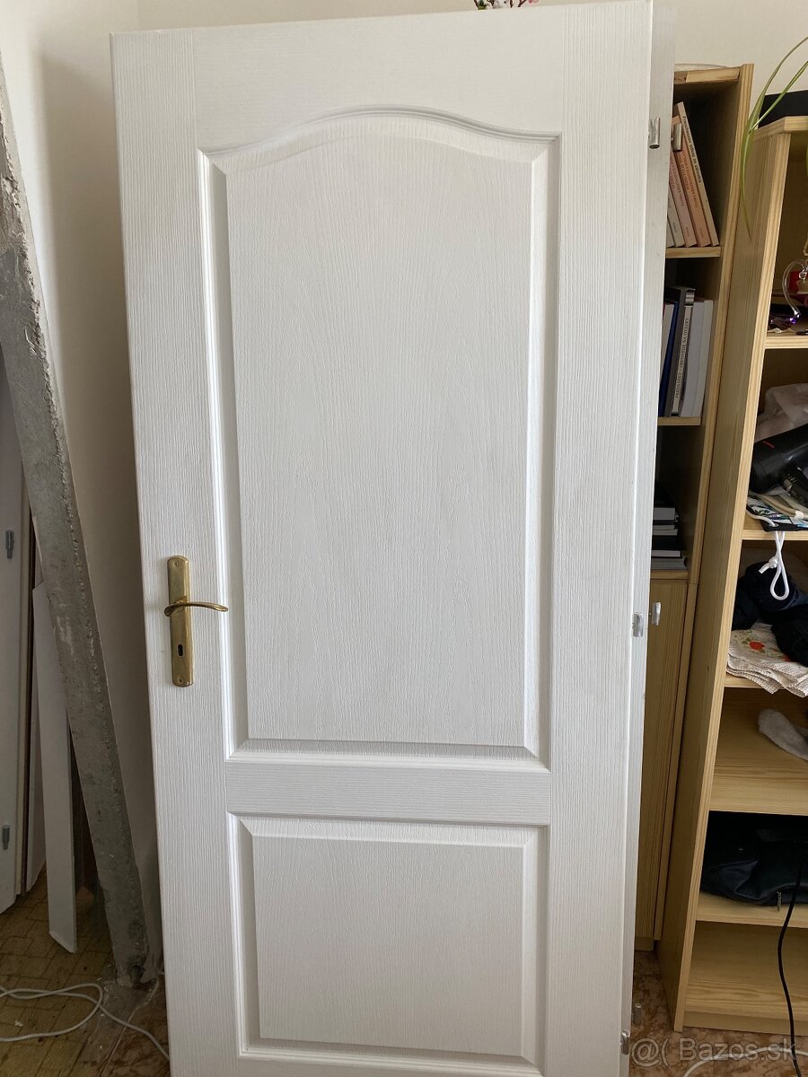 Biele dvere 80 pravé plné Porta