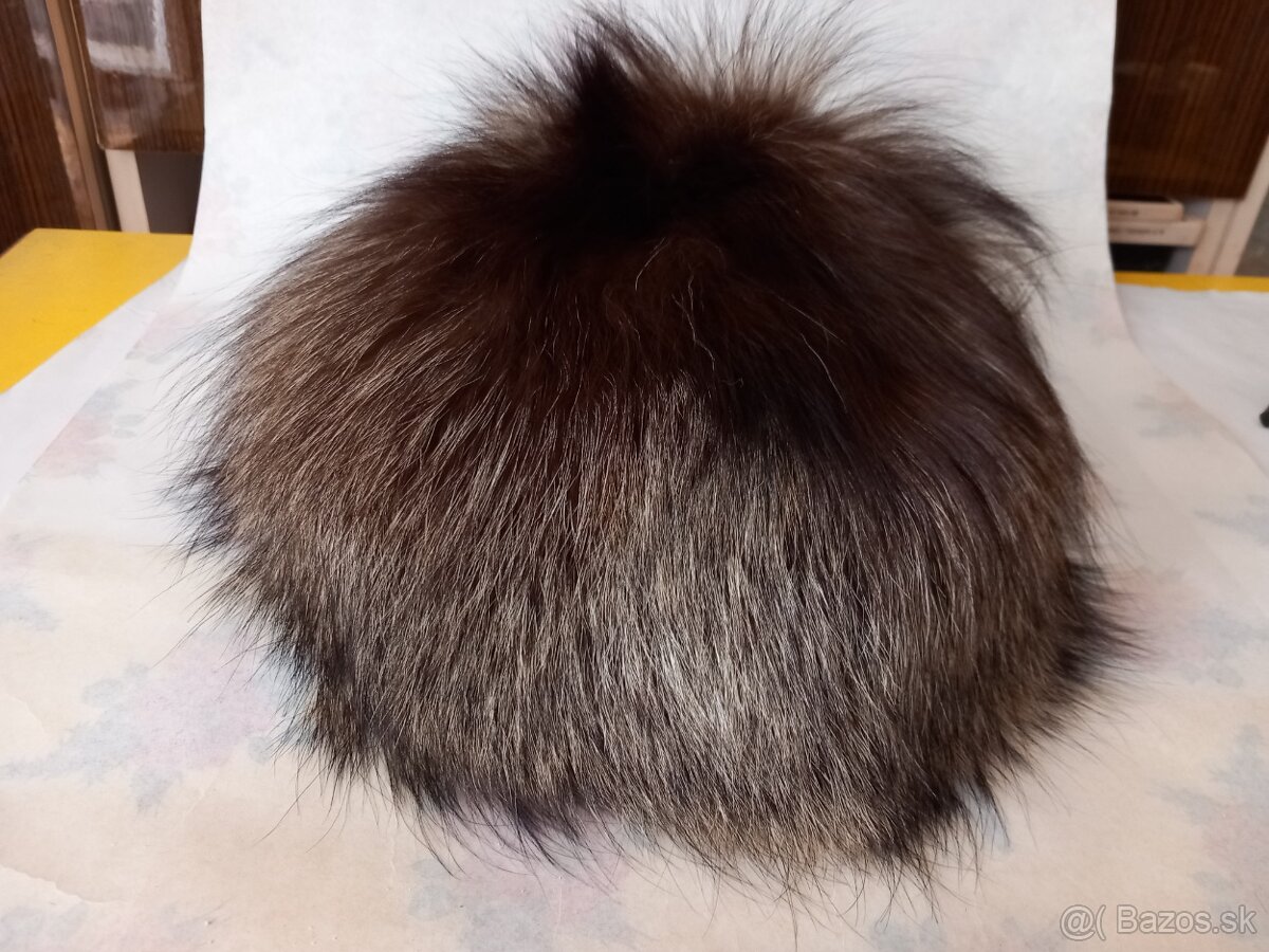 Kožušinová čiapka tmavá