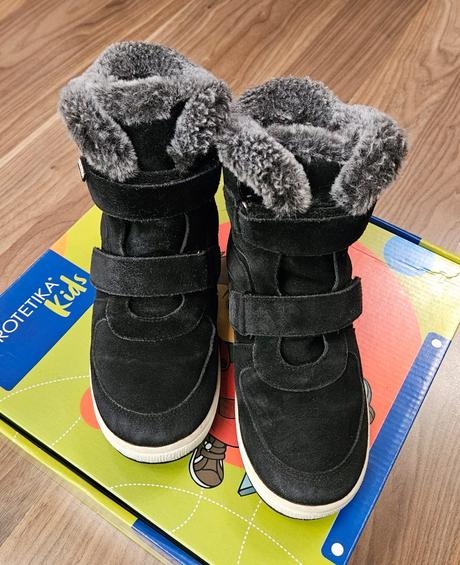 Dievčenské zimné topánky Protetika