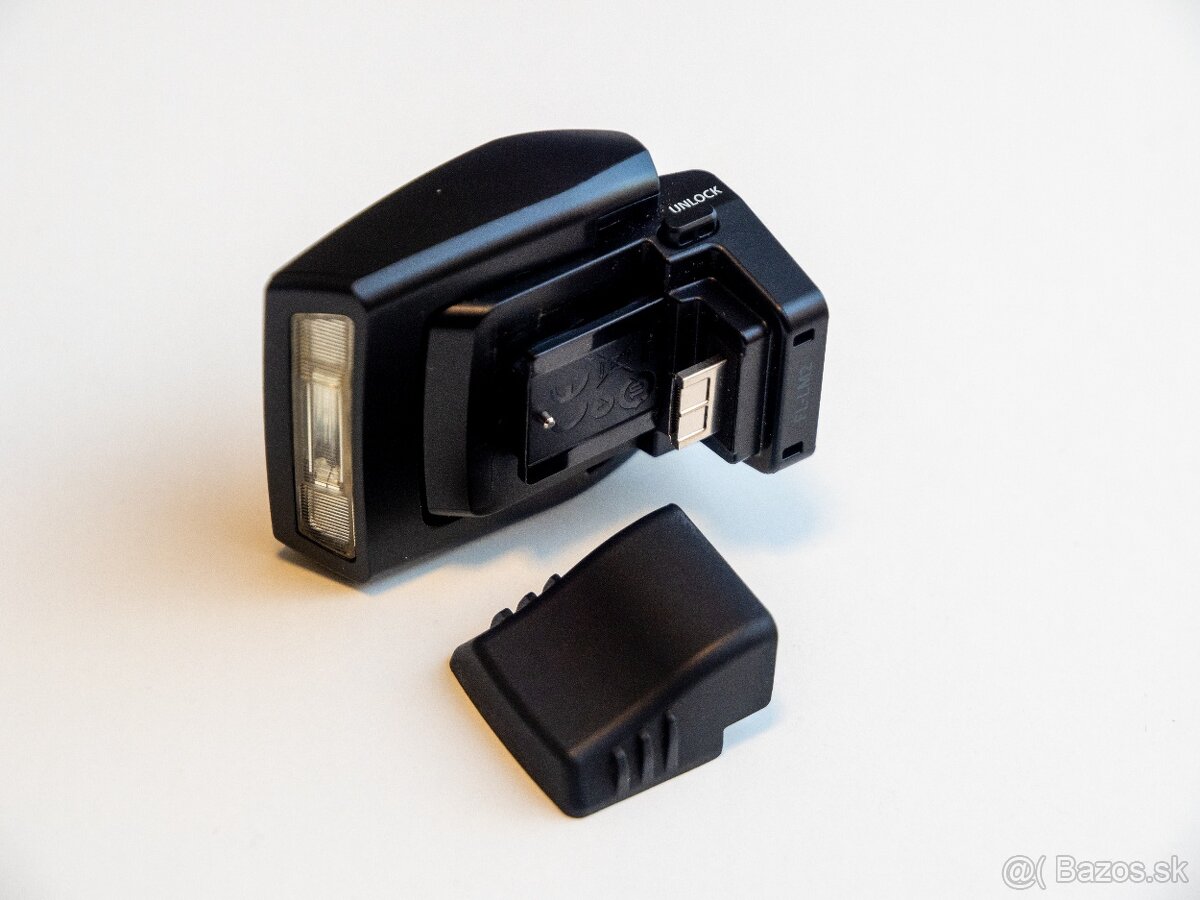 Olympus blesk FL‑LM2 – výborný stav