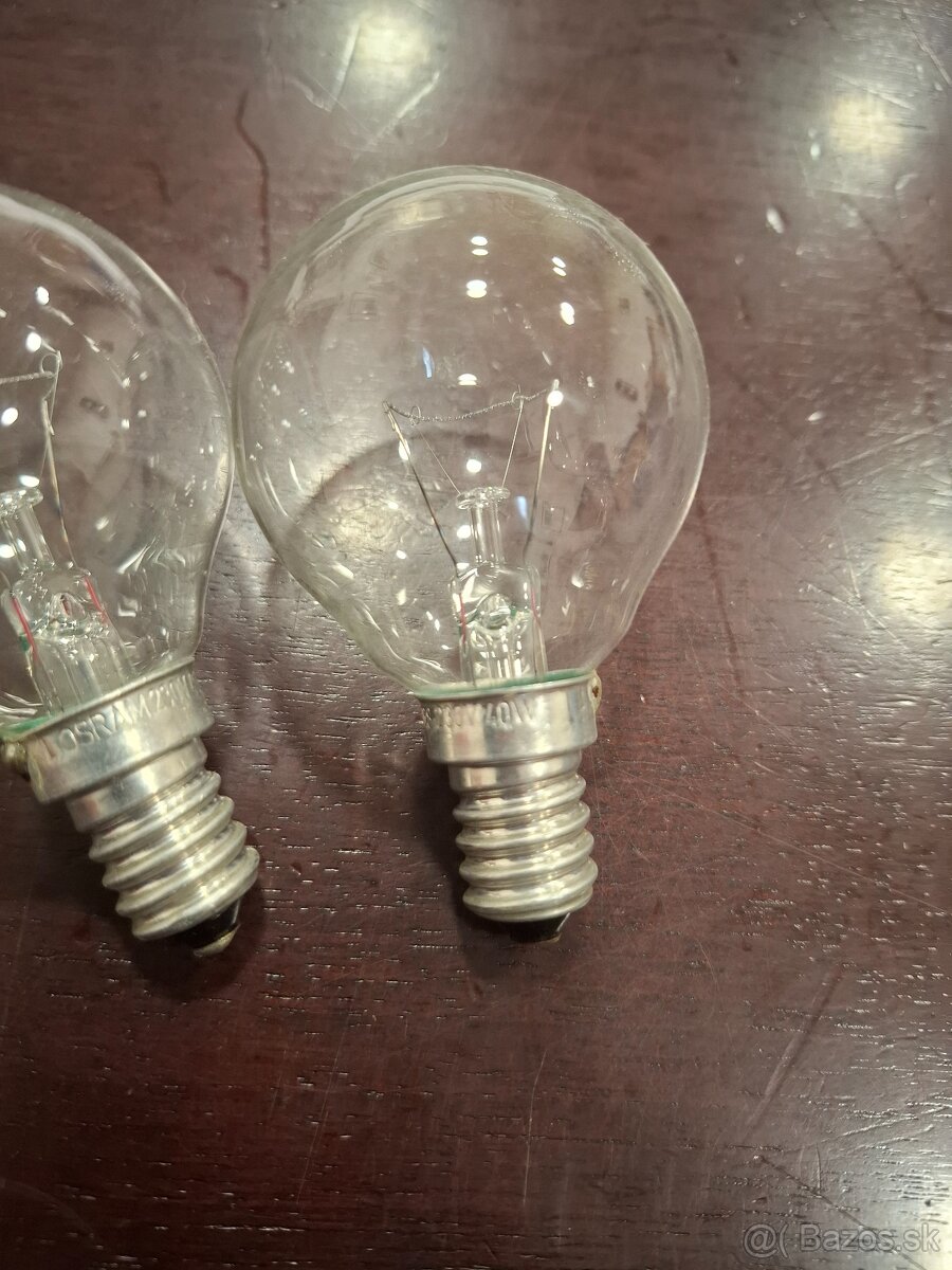 žiarovky E14 a E27