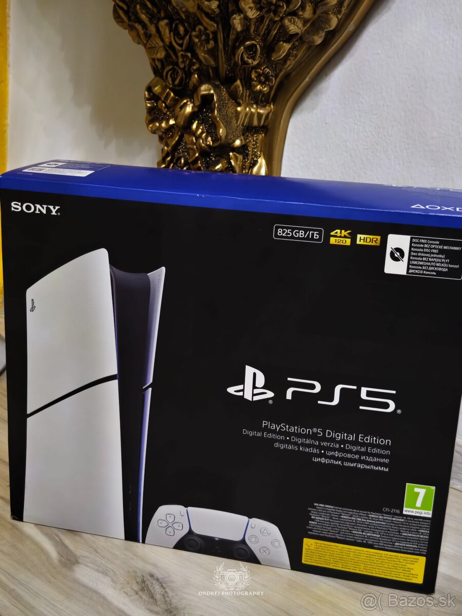 PS5 Slim (nová )