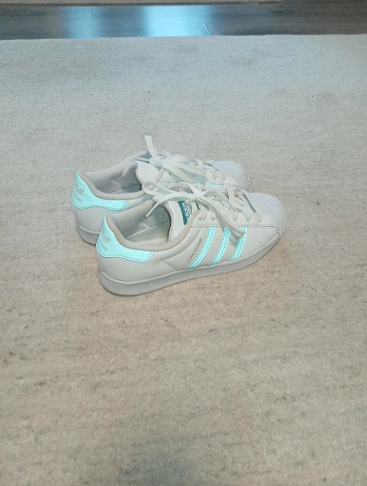 Adidas SuperStar ✨