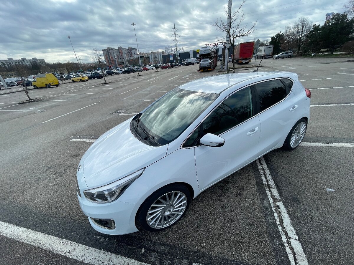 Kia ceed 1.6 gdi gold