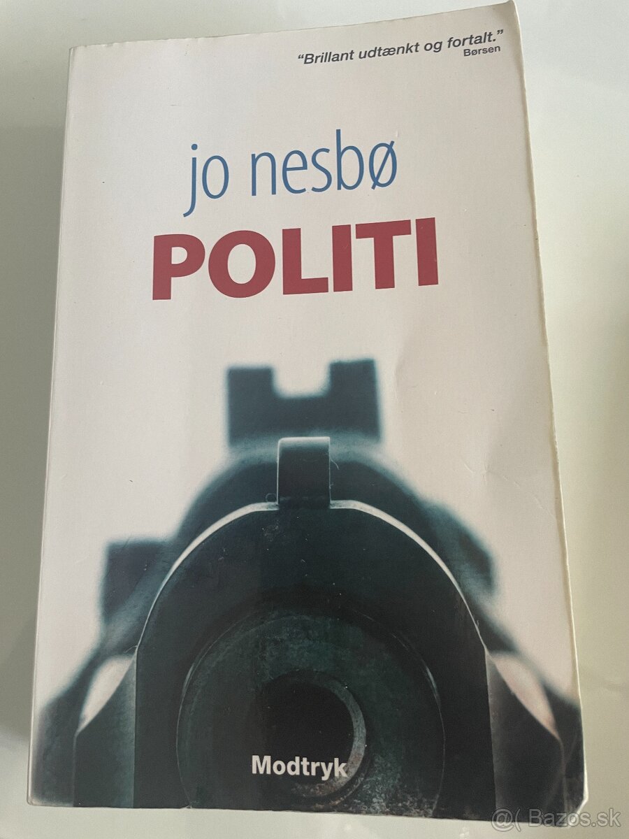 Nesbo Jo - Politi /švédsky/.