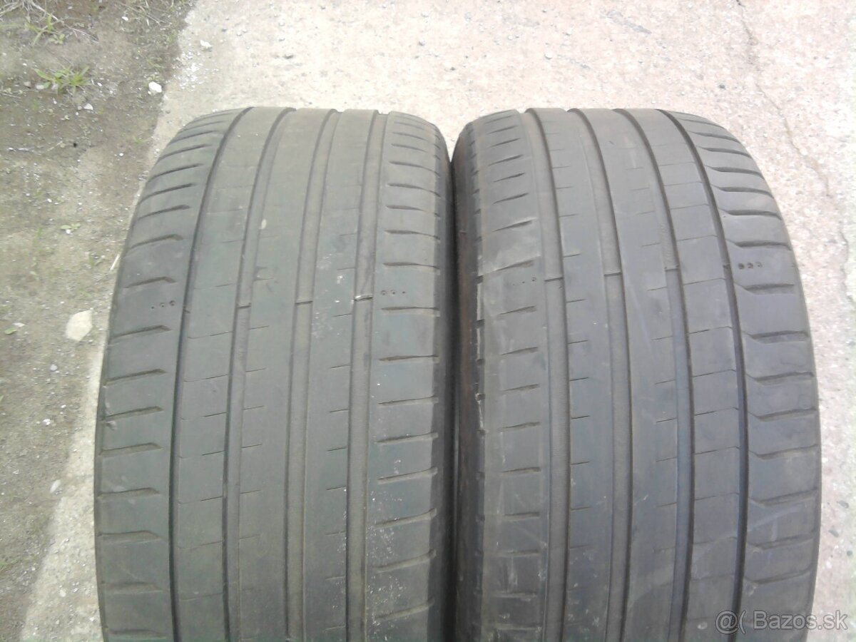Predam letne pneu 255/35 R19 Michelin
