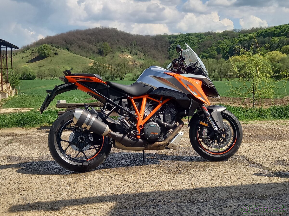 Ktm 1290 Super Duke GT.