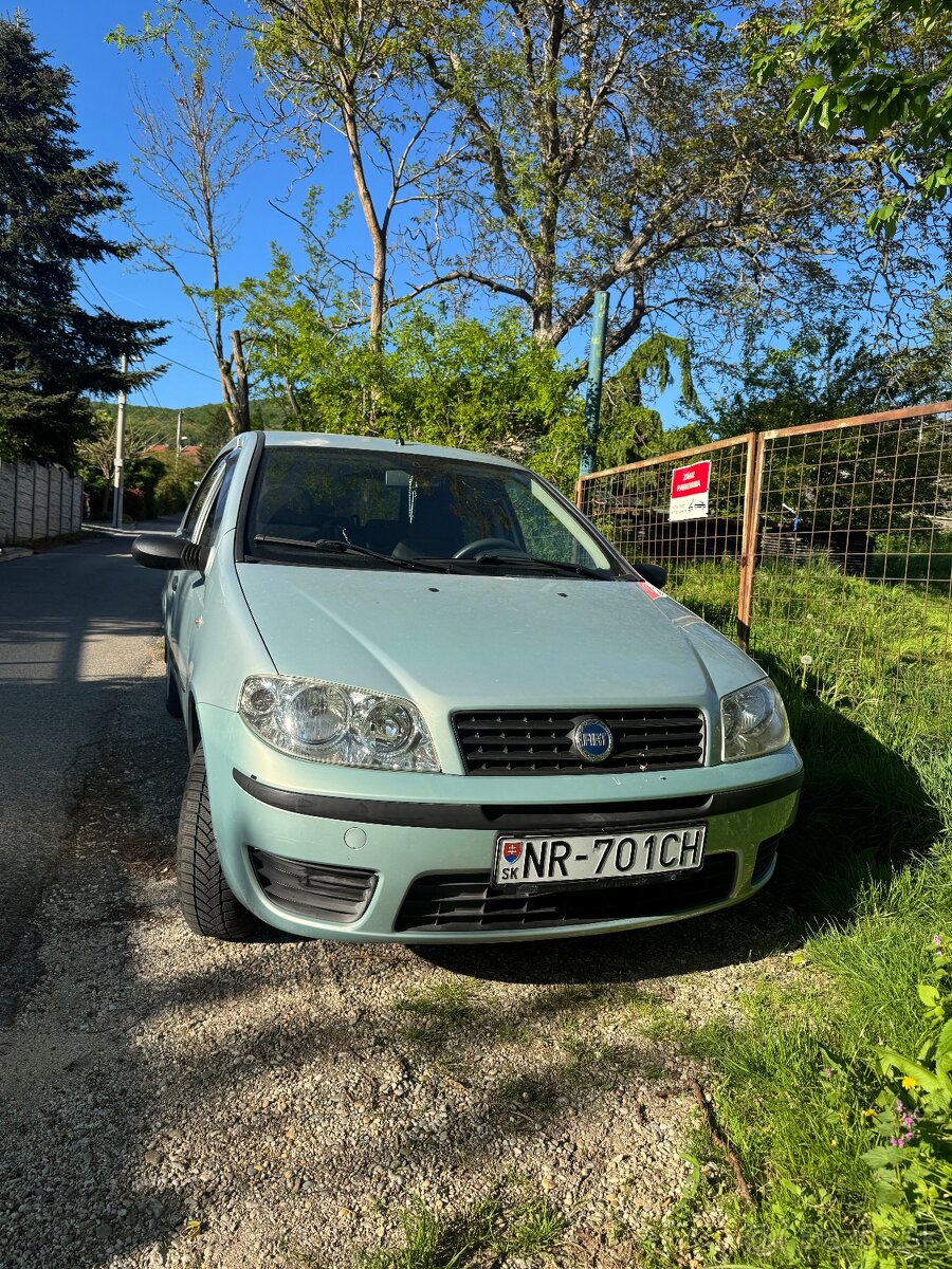 Fiat Punto 1.2 benzín 44kW