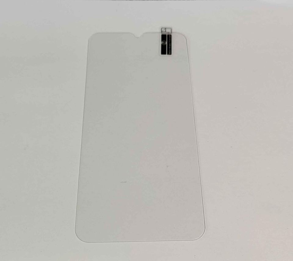 Samsung Galaxy A14 sklá