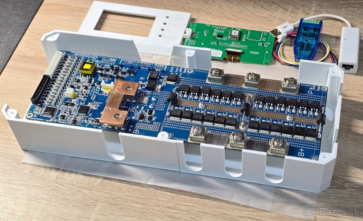 Seplos BMS 2.0 pre bateriu LiFePo4 51,2V 200A vytlačený kryt
