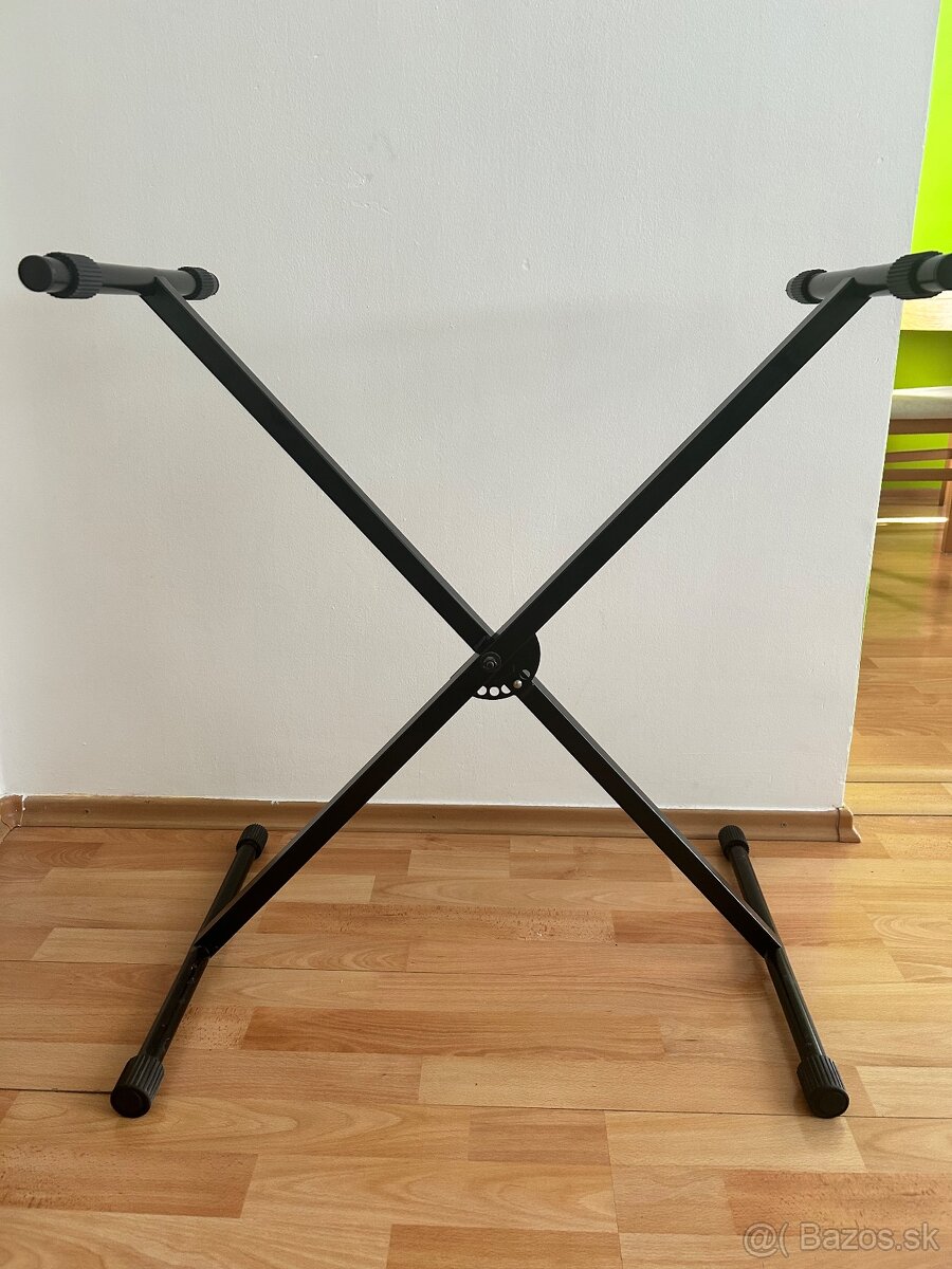 Stojan na klávesy